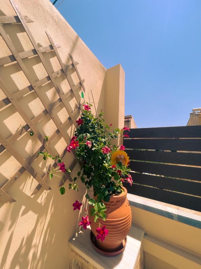 Theo Apartments 1 Artemida  Exterior foto